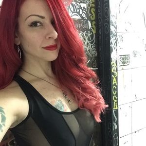 Meet your Posher, Gina